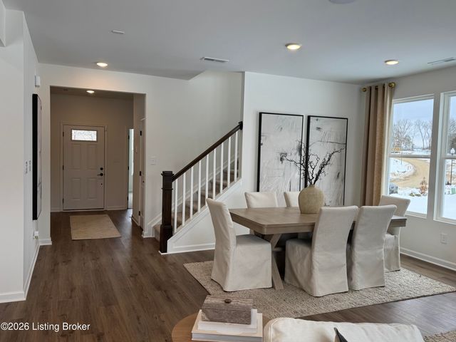 18107 Catalpa Hills Way, Louisville, KY 40023