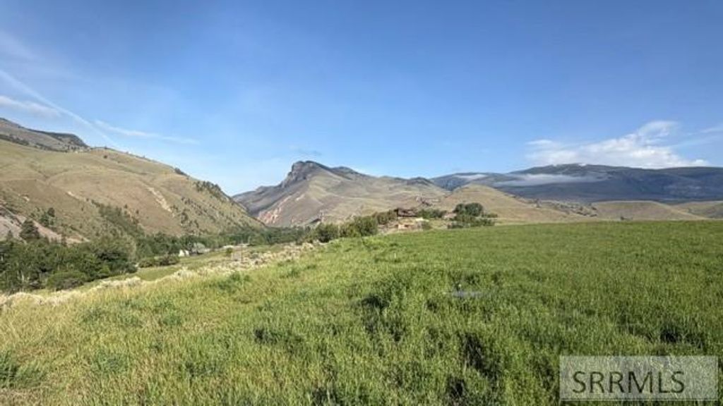 Image 4 of property listing at TBD Williams Creek Road, Salmon, ID 83467