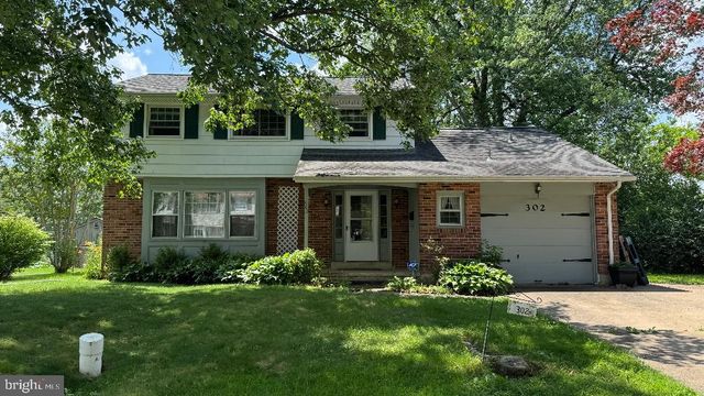 302 VASSAR DR, Newark, DE 19711