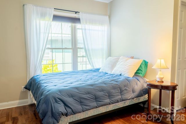 206 Courtland Place, Asheville, NC 28801
