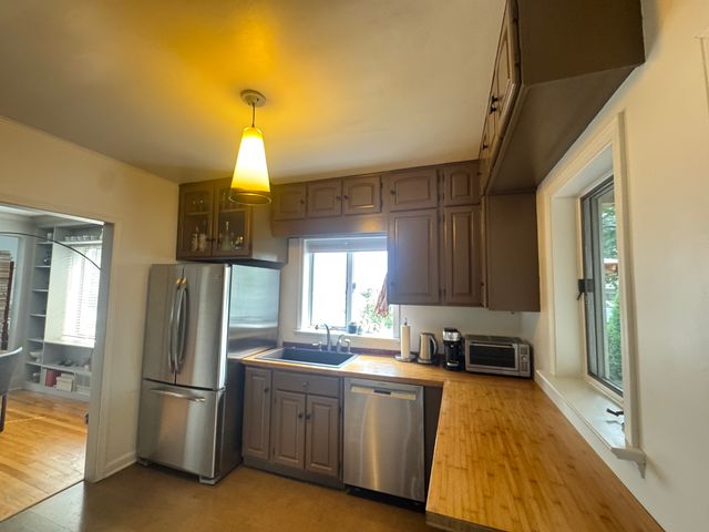 314 Neva Avenue, Glenview, IL 60025