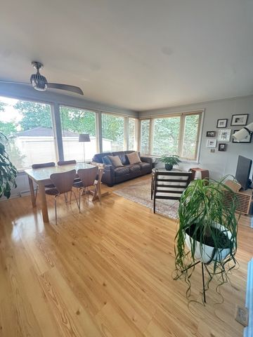 314 Neva Avenue, Glenview, IL 60025