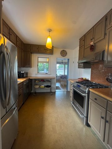 314 Neva Avenue, Glenview, IL 60025