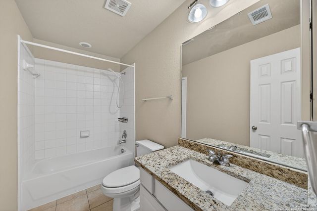 8603 Artesia Gap, Helotes, TX 78023