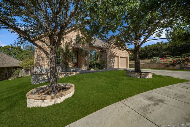 8603 Artesia Gap, Helotes, TX 78023