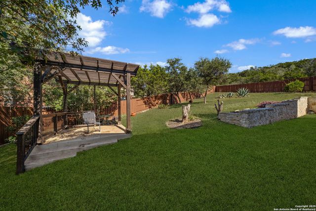 8603 Artesia Gap, Helotes, TX 78023