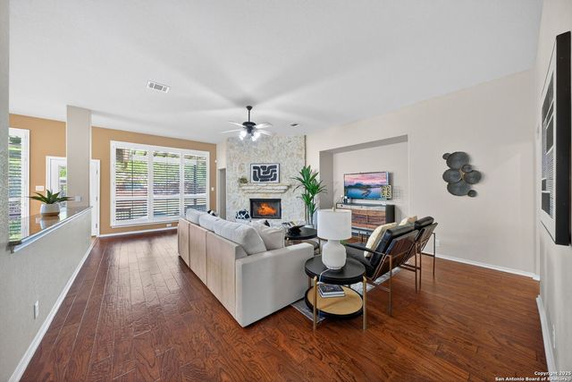 8603 Artesia Gap, Helotes, TX 78023