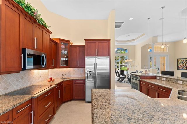 3522 19th AVE, Cape Coral, FL 33904