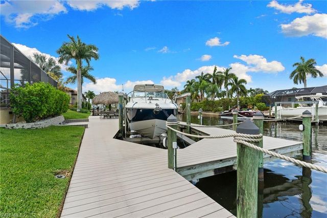 3522 19th AVE, Cape Coral, FL 33904