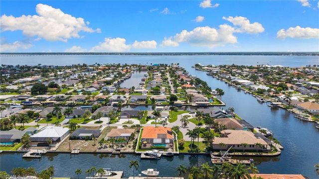 3522 19th AVE, Cape Coral, FL 33904