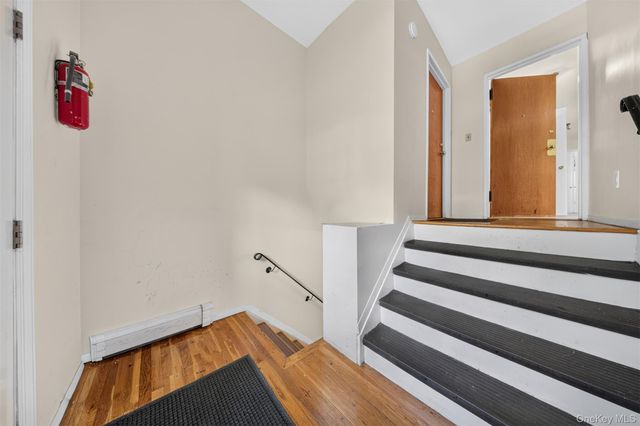 143-27 Roosevelt Avenue, Flushing, NY 11354