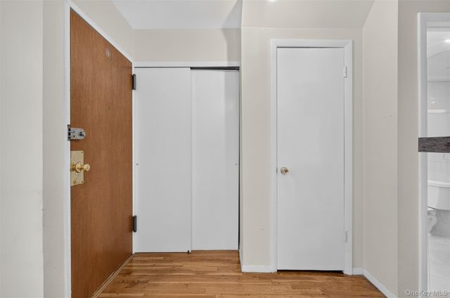 143-27 Roosevelt Avenue, Flushing, NY 11354