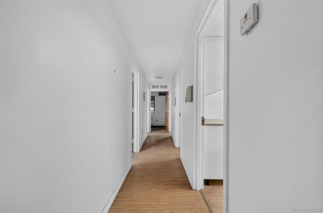 143-27 Roosevelt Avenue, Flushing, NY 11354