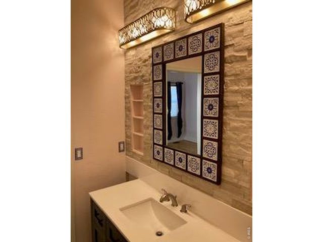 833 Windchime Ct, Berthoud, CO 80513