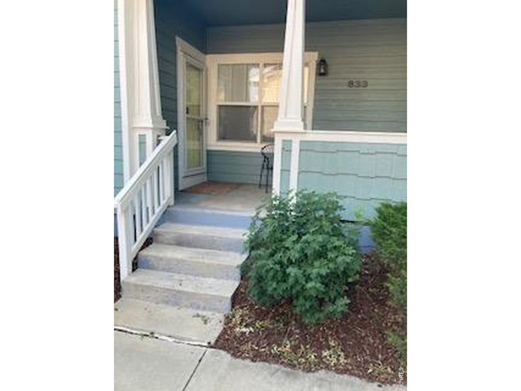 833 Windchime Ct, Berthoud, CO 80513