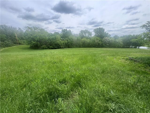 32506 E Stony Point School Road, Grain Valley, MO 64029