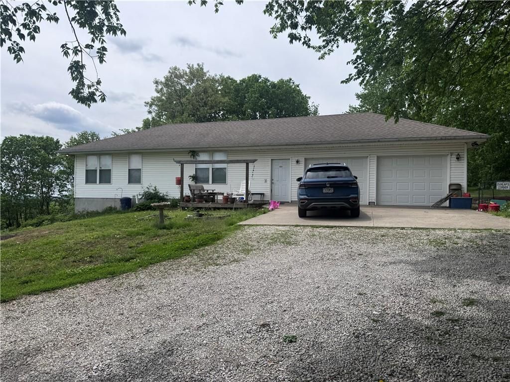 32506 E Stony Point School Road, Grain Valley, MO 64029