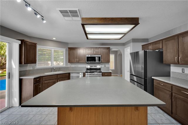 21 Antero Drive, Henderson, NV 89074