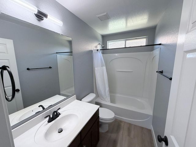 3028 W Cavalry Drive, Phoenix, AZ 85086