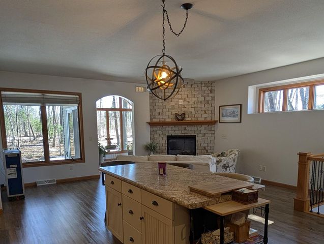 N423 SANDHILL COURT, Fremont, WI 54940