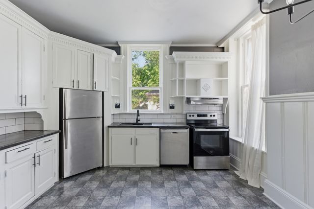 442 Bowling Ave, Nashville, TN 37205