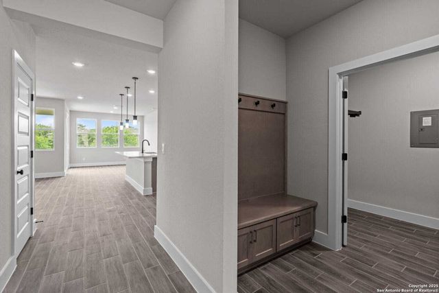 11123 Lowder, San Antonio, TX 78233