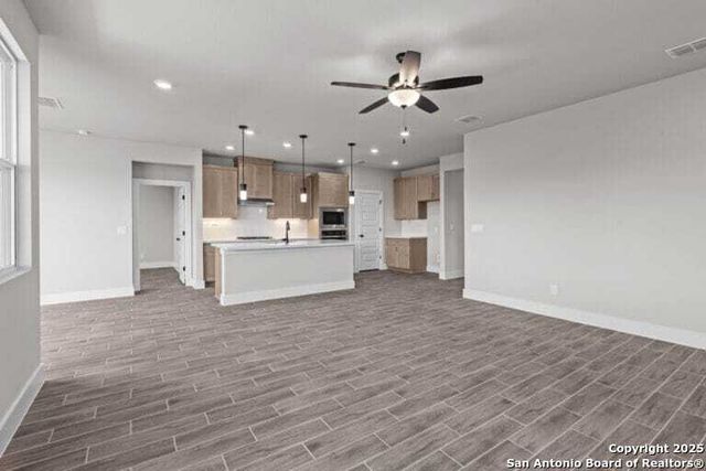 11123 Lowder, San Antonio, TX 78233