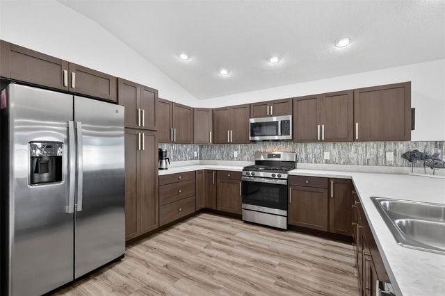 7169 DENVER AVENUE, The Villages, FL 34762