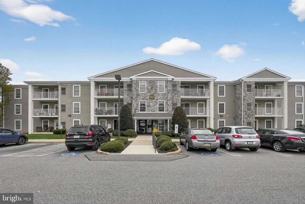 402 BRANDON RD, Eagleville, PA 19403