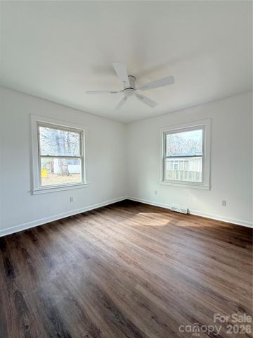 1114 Mount Olivet Road, Kannapolis, NC 28083