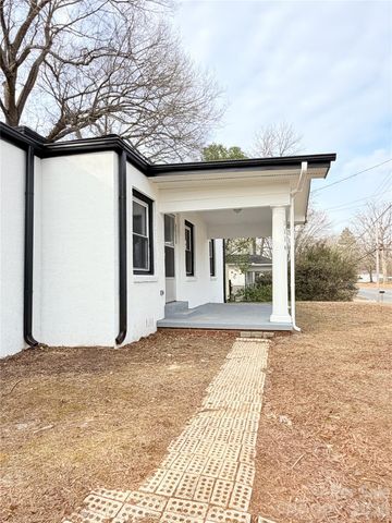 1114 Mount Olivet Road, Kannapolis, NC 28083