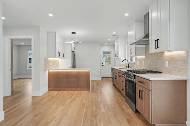 17-19 Drew Road 2, Belmont, MA 02478