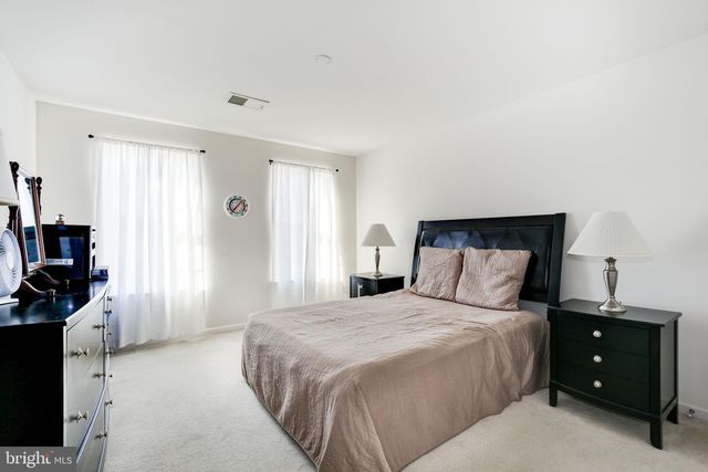 18905 ROSINGS WAY, Triangle, VA 22172