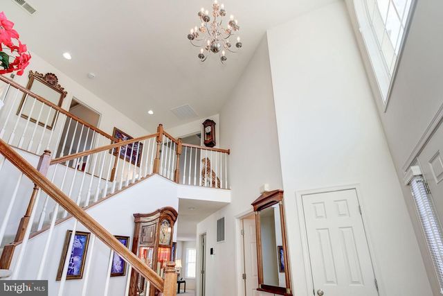18905 ROSINGS WAY, Triangle, VA 22172
