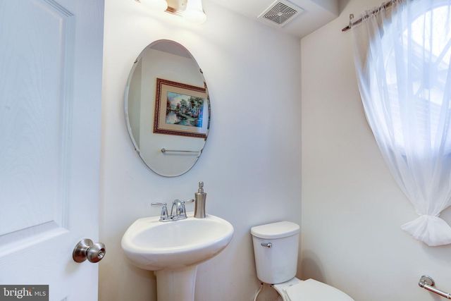 18905 ROSINGS WAY, Triangle, VA 22172