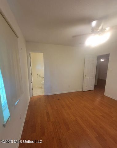 4807 Bel Meade Avenue, Pascagoula, MS 39581