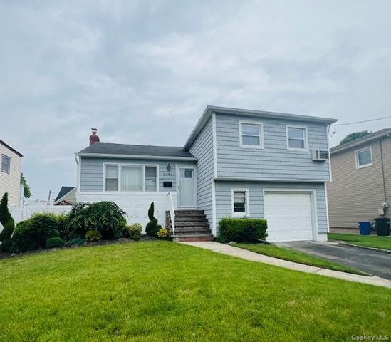 3124 Benjamin Road, Oceanside, NY 11572