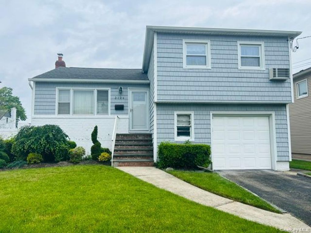 3124 Benjamin Road, Oceanside, NY 11572