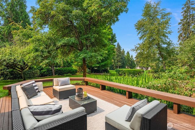 13905 212th Drive NE, Woodinville, WA 98077