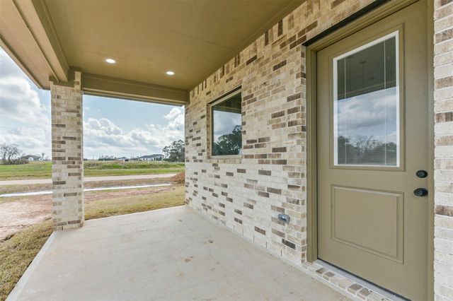 749 Wagon Wheel Trail, Angleton, TX 77515