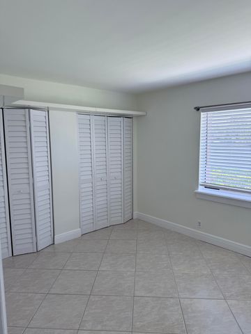 261 WIMBLEDON LAKE Drive, Plantation, FL 33324