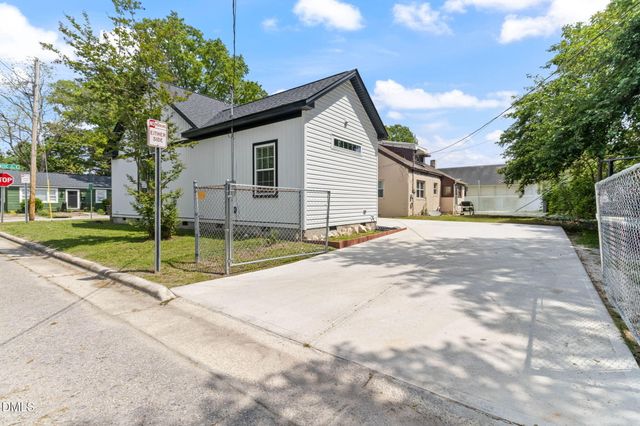 1300 Atlantic Street E, Wilson, NC 27893