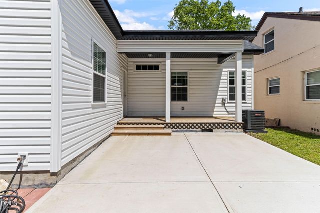 1300 Atlantic Street E, Wilson, NC 27893