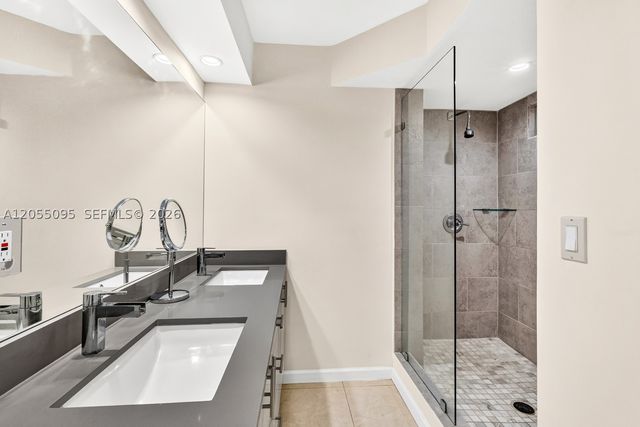1901 Brickell Ave B1109, Miami, FL 33129