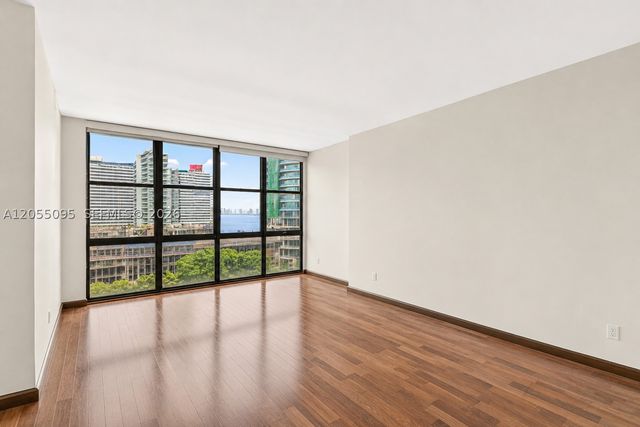 1901 Brickell Ave B1109, Miami, FL 33129