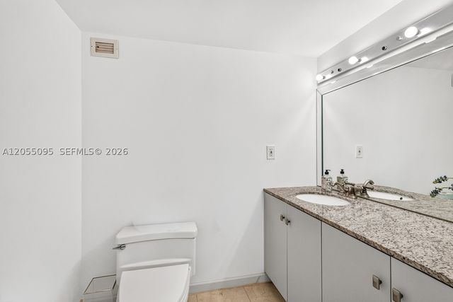 1901 Brickell Ave B1109, Miami, FL 33129