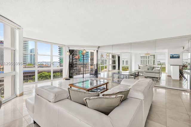 1901 Brickell Ave B1109, Miami, FL 33129