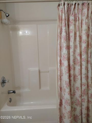 6093 MAGGIES Circle 103, Jacksonville, FL 32244