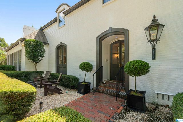 4406 BRIAR GLEN CIRCLE, Mountain Brook, AL 35243