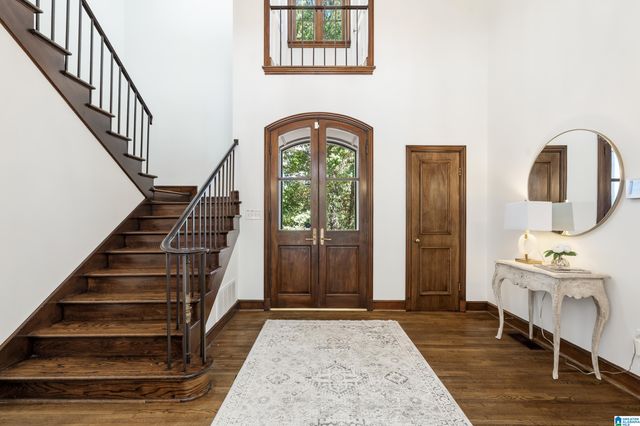 4406 BRIAR GLEN CIRCLE, Mountain Brook, AL 35243